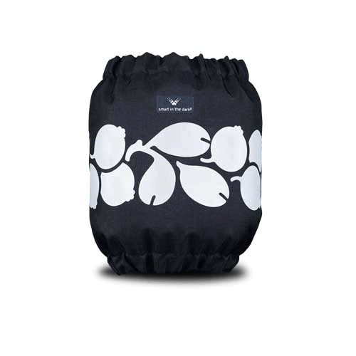 Reflex till benet som får dig att synas och skyddar dina byxor. Svart med en slinga av reflex i mönstret lingon.