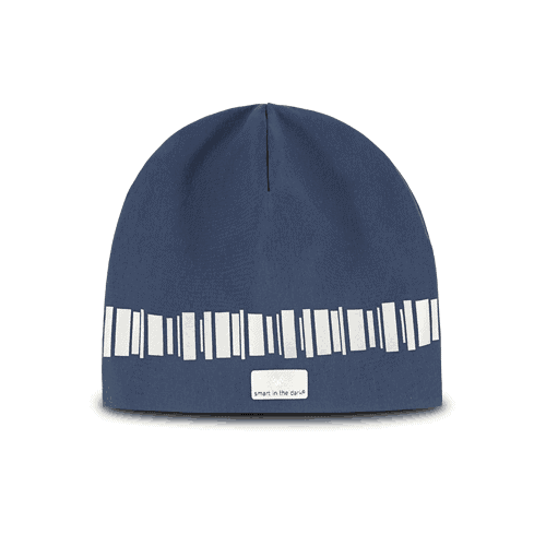 Soft beanie with reflectives in a beautiful color of navy blue. Reflectivepattern similar northern lights around the hat