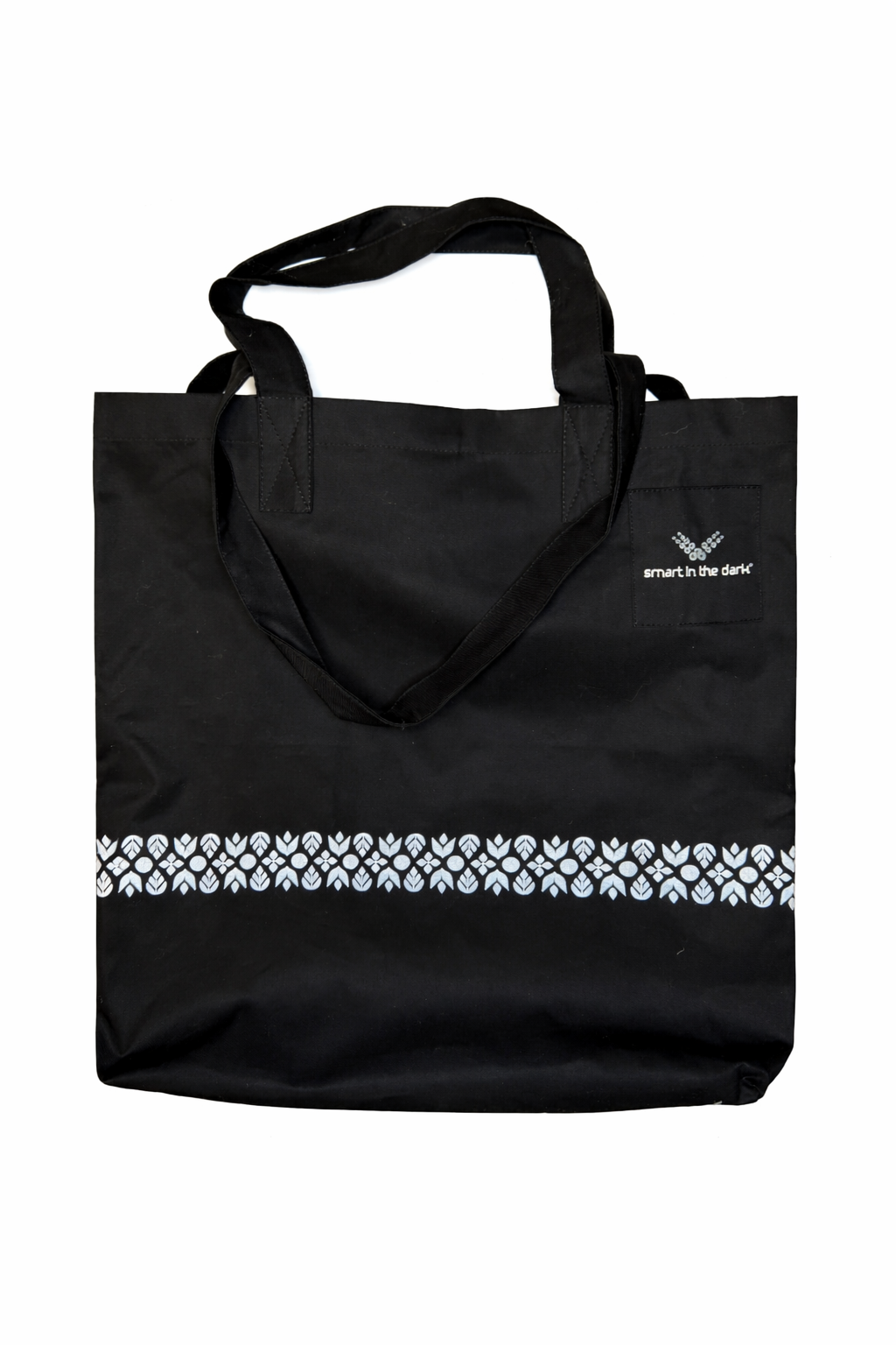 Nice reflective cotton tote bag with double handles in black. Pattern: Forest Glade, Smart in the dark